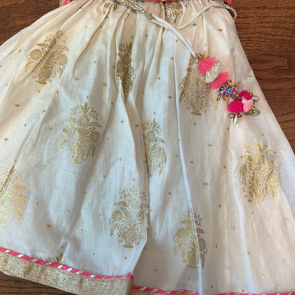 Girls Indian Lengha set - Picture 2 of 3